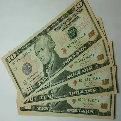 Fake US $10 Dollar BIlls